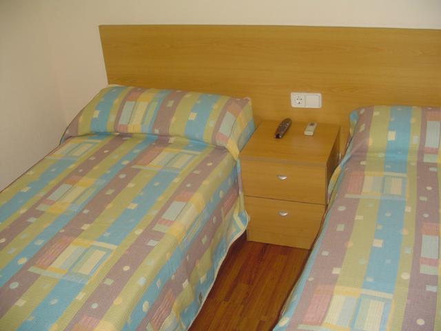Hostal Vimar La Llosa 外观 照片